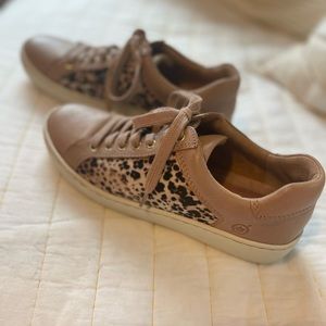 Leather Born sneakers size 7 1/2 M. Like new.